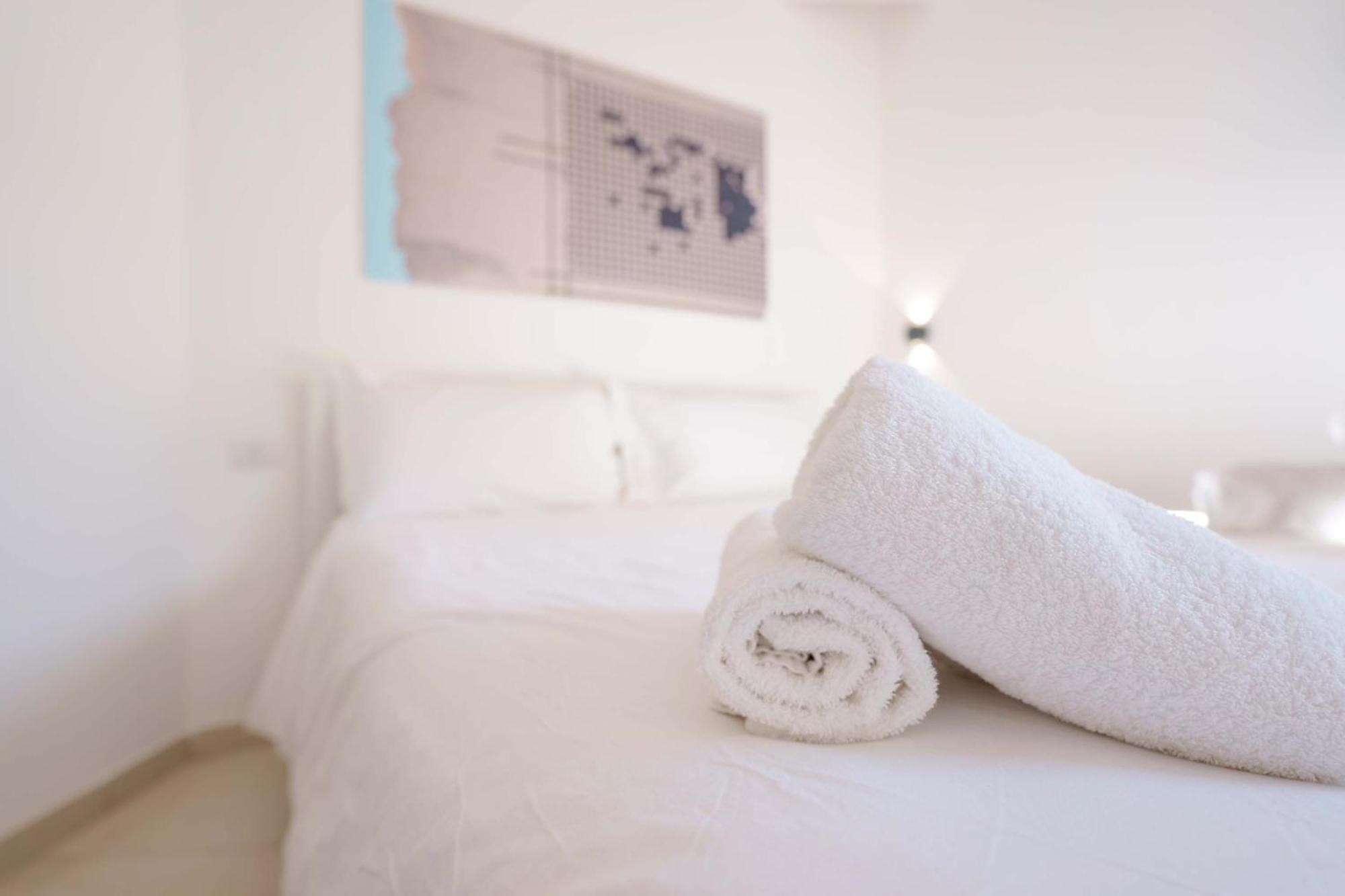 Guest House Sciola - Ts Rooms B&B San Sperate Bagian luar foto
